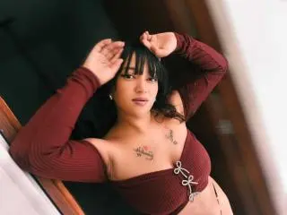 Xlovecam Free Porn Cam of NicoleMartins