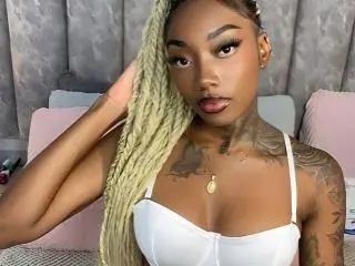 Xlovecam Best live sex cam show of MilanCartier