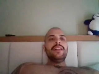 Xlovecam Sex Chat of MedellynDark