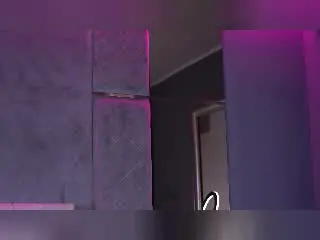Xlovecam Watch Live Sex Cams of SelenaVoss