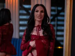 Xlovecam Adult Webcams of KyraReign