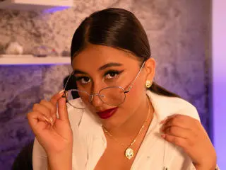 Xlovecam Live Sex of CatalinaRivero