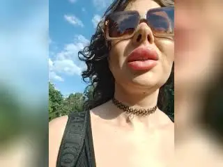 Xlovecam Free Live Porn of SofiaLiub