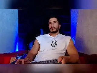 Xlovecam Live Sex Cam of ZaneMaverick