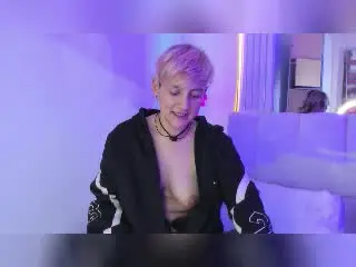 Xlovecam Best Webcam of DannyRouds